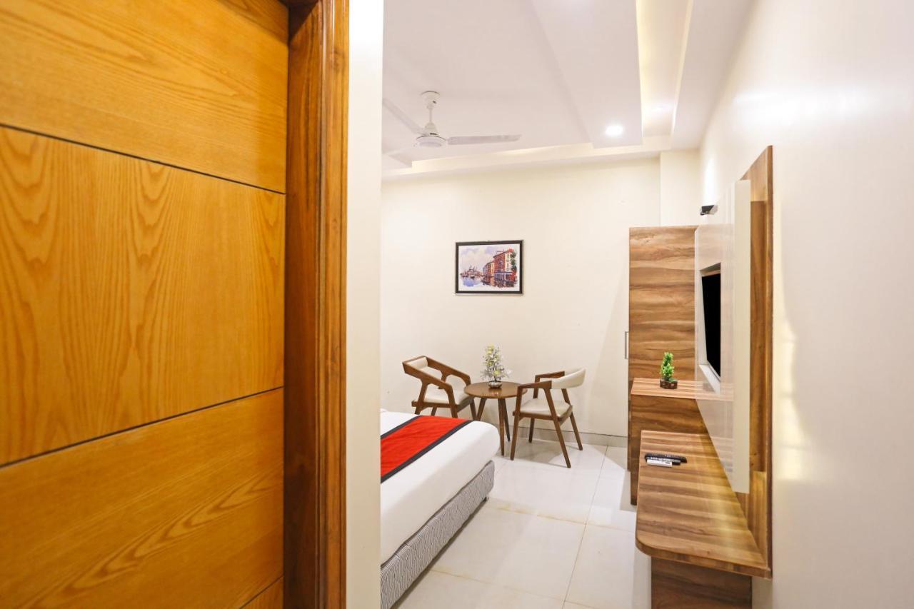 Frank Stay-Newly Built Worth -2Mins Walk From Rk Ashram Metro Satation Yeni Delhi Dış mekan fotoğraf